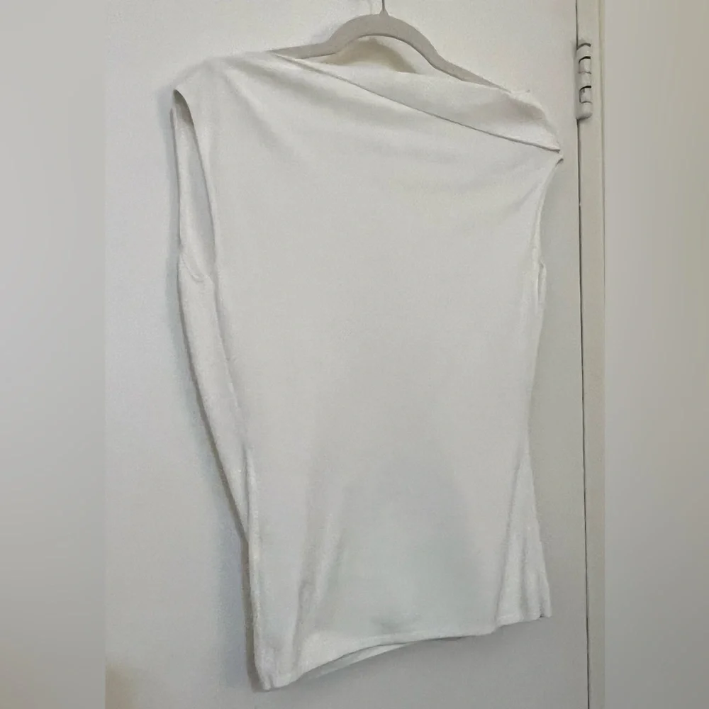 Reiss Cream Sleeveless Top Size S - Picture 4 of 10